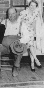 Arthur Woody With Wife And Daughter And Mae With Her Children